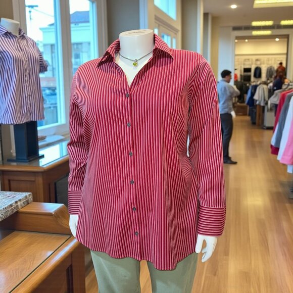 Eddie Bauer Red Stripe Stretch Wrinkle Resistant V-Neck Button Up Top Women's 3X - Picture 1 of 10